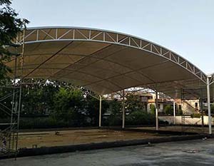 南陽社旗縣門球場膜結(jié)構頂棚工程動態(tài)