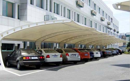 鞏義明泰鋁業(yè)膜結(jié)構(gòu)車(chē)棚