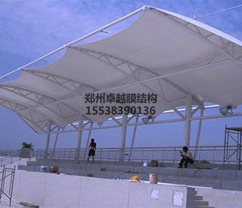 太原<font color='red'>膜結(jié)構(gòu)看臺</font>【中北大學(xué)等】設(shè)計方案