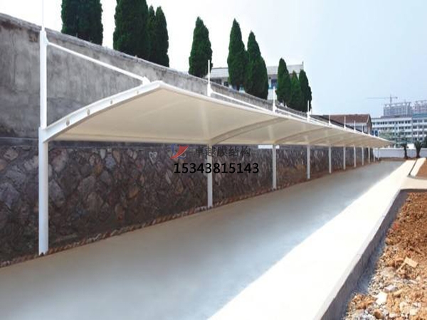 松滋膜結構停車棚【設計生產(chǎn)安裝】