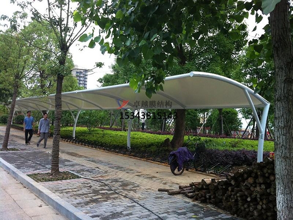 膜結(jié)構(gòu)雨棚遮陽棚效果怎么樣？