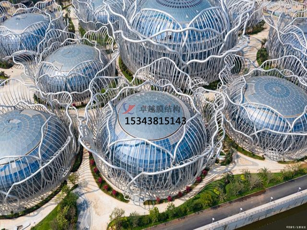 ETFE膜結(jié)構(gòu)項(xiàng)目【海南?？诤；◢u會(huì)議中心】正在施工中