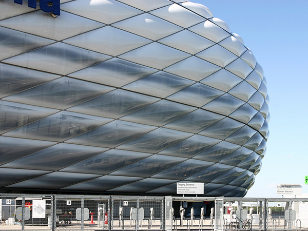 ETFE膜結(jié)構(gòu)出現(xiàn)撕裂怎么辦？