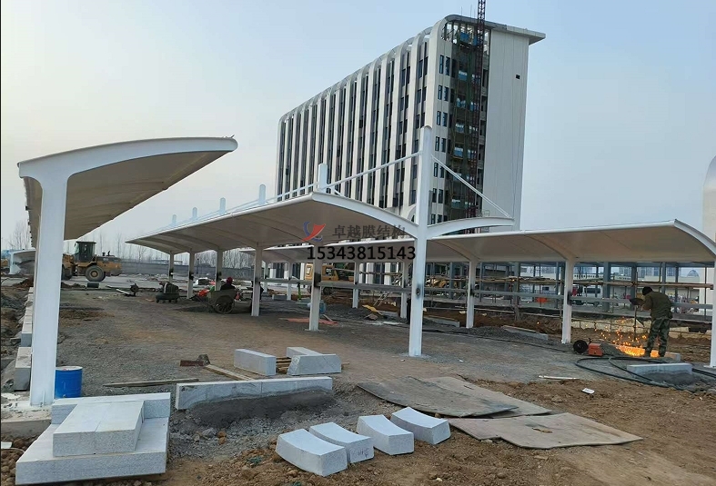 濟(jì)源膜結(jié)構(gòu)車(chē)棚