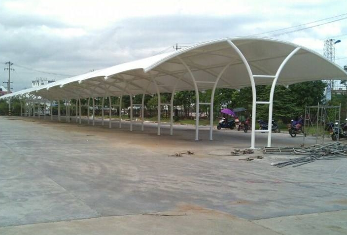 索<font color='red'>膜結(jié)構(gòu)車棚</font>定制需要怎么選擇生產(chǎn)廠家？