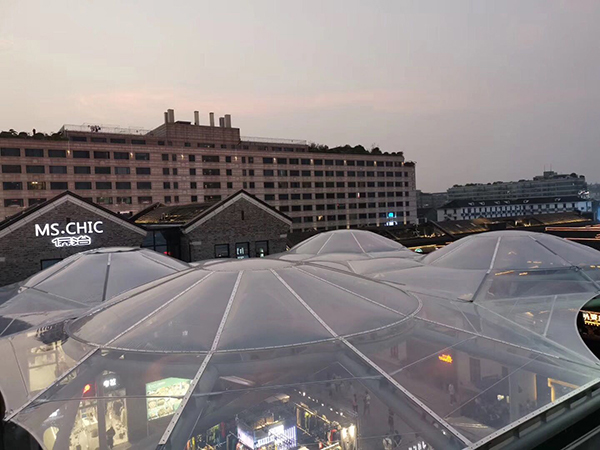 ETFE膜結(jié)構(gòu)材料的種類有哪些？如何選購適合自己的ETFE膜結(jié)構(gòu)？