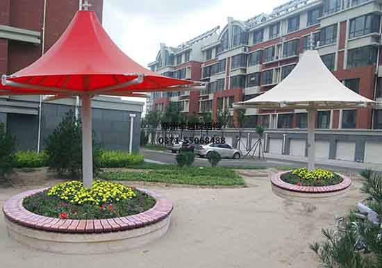 洛陽張拉膜籃球場遮陽棚生產(chǎn)廠家設(shè)計施工【洛陽師范學(xué)院張拉膜籃球場遮陽棚】等項目