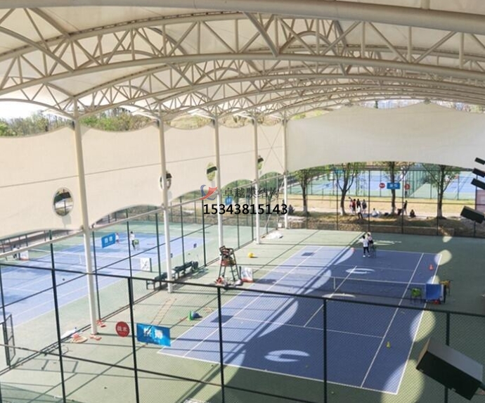 網(wǎng)球場(chǎng)膜結(jié)構(gòu)選擇什么樣式好