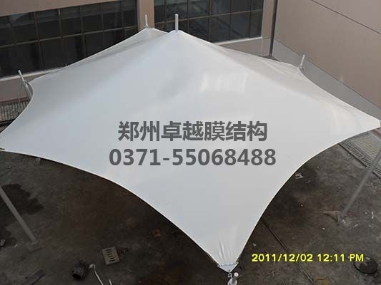 咸陽張拉膜籃球場遮陽棚生產(chǎn)廠家設(shè)計施工【咸陽師范學院張拉膜籃球場遮陽棚】等項目