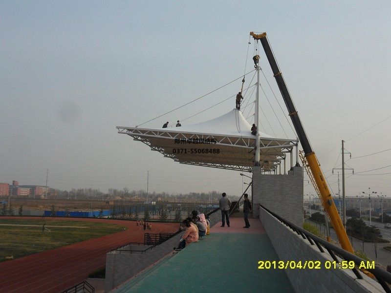 膜結(jié)構(gòu)出入口是如何安裝的？